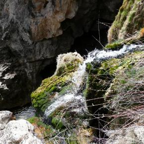 Cascada batida, Calomarde