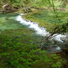 Nacimiento del Río Urederra, Baquedano, Navarra