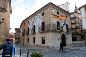 65 Ayuntamiento