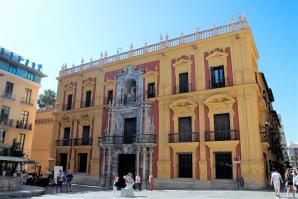 1014 Centro Cultural Fundación Unicaja. Plaza del Obispo