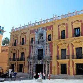 1014 Centro Cultural Fundación Unicaja. Plaza del Obispo