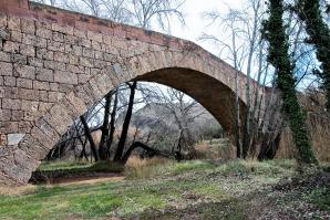 32 Puente Capurnos