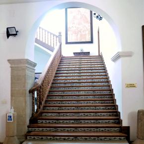 27 Escalera de la Comunidad