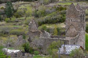 02 Canfranc Pueblo. Iglesia de La Trinidad