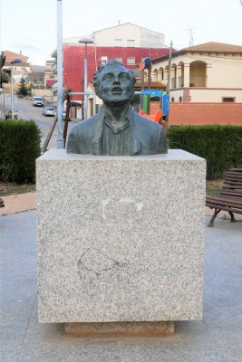 40 Busto de Miguel Fleta