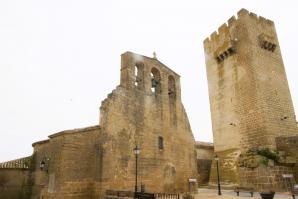 30 Iglesia de Santo Tomás de Canterbury y Torreón Medieval