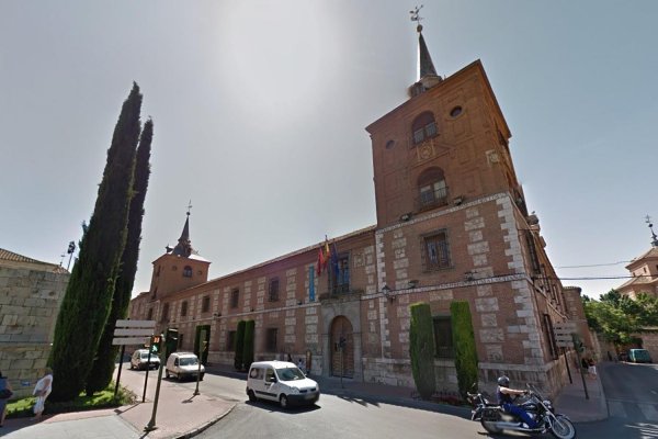 064 Colegio Menor San Ciriaco y Santa Paula