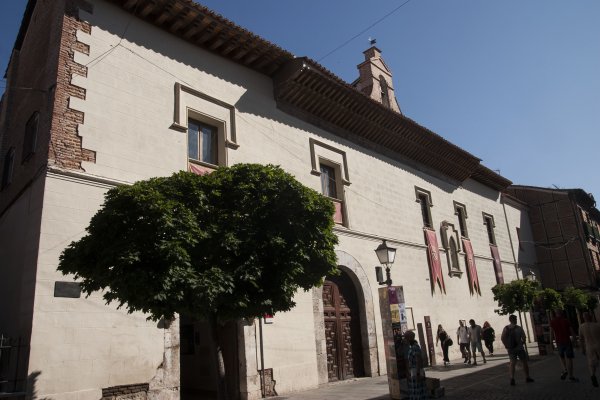 105 Antiguo Hospital Antezana