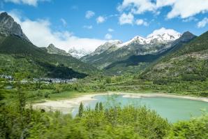 45 Embalse de Lanuza y Sallent